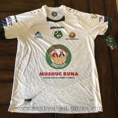 Mushuc Runa Third football shirt 2021