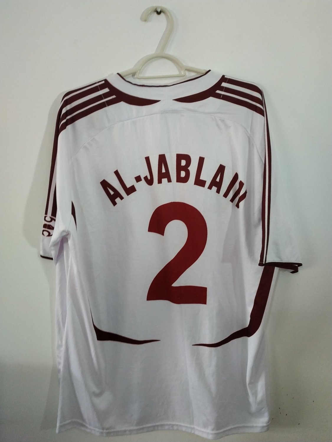 Al-Jabalain FC Home Maillot de foot 2010 - 2015.