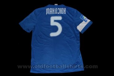 Dnipro Dnipropetrovsk Home football shirt 2013 - 2014