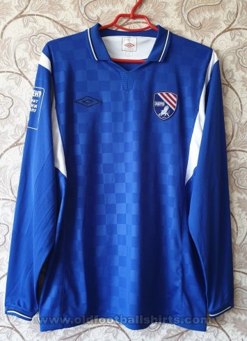 Tavriya Simferopol Home football shirt 2010 - 2011