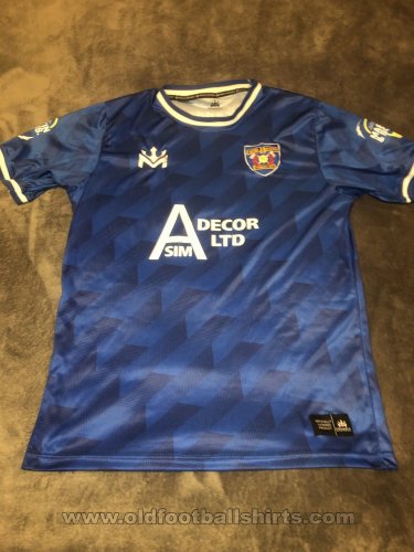 Irvine Meadow XI Home futbol forması 2022 - 2023