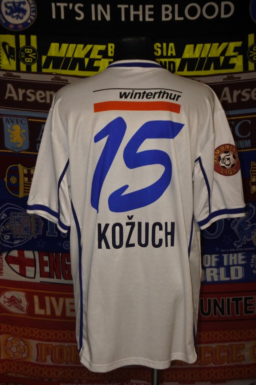 T-shirt Officiel Slovan Liberec Diadora Taille XXL Manches Longues – Neuf