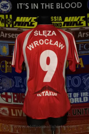 Ślęza Wrocław Home football shirt 2002 - 2003