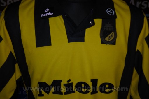 Växjö BK Home football shirt 2002 - 2004