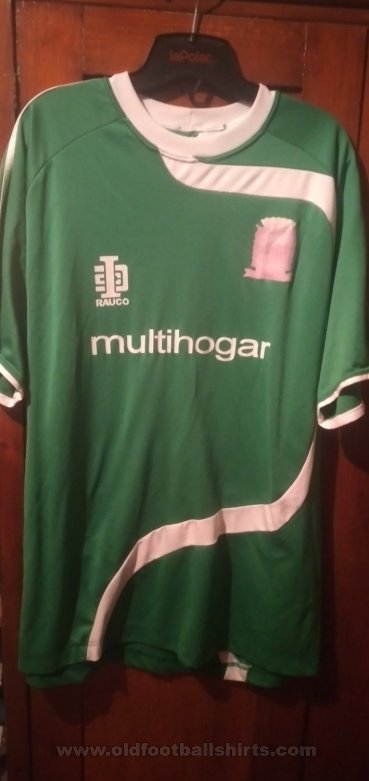 Club Independiente Rauco Home football shirt (unknown year)