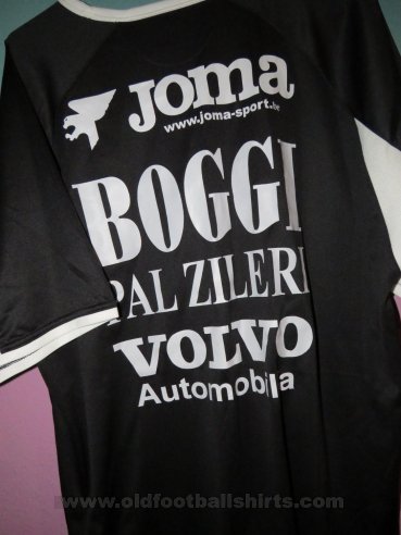 KSV Roeselare Training/Leisure football shirt (unknown year)