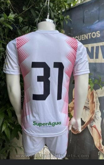 Club Licántropos Home football shirt 2021 - 2022