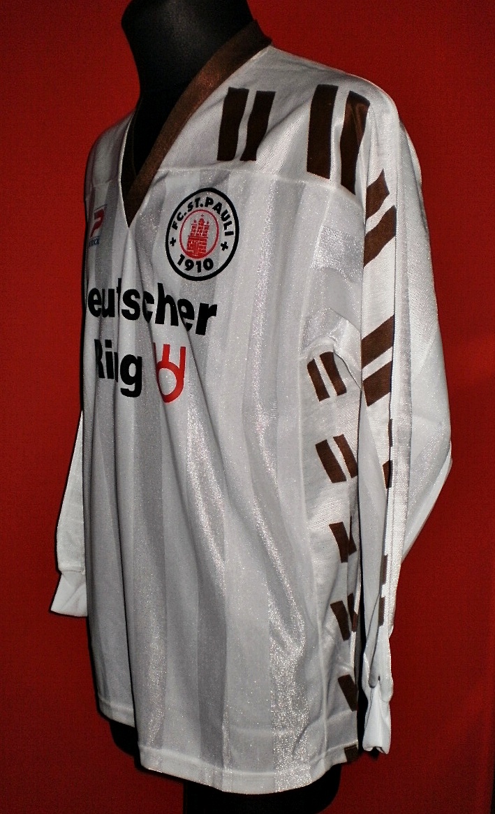 St Pauli 2011 - 2012 Home football Do You Football shirt size Small