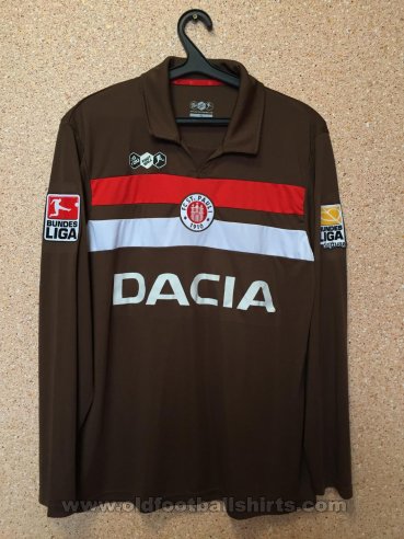 St Pauli Home football shirt 2009 - 2010