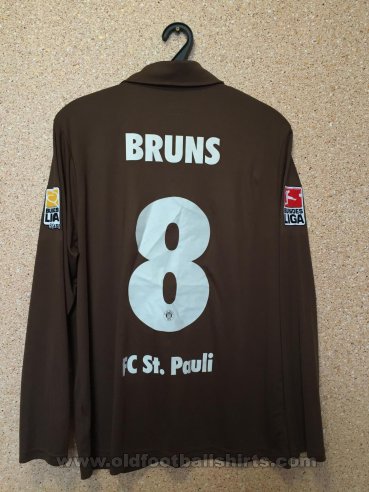 St Pauli Home football shirt 2009 - 2010