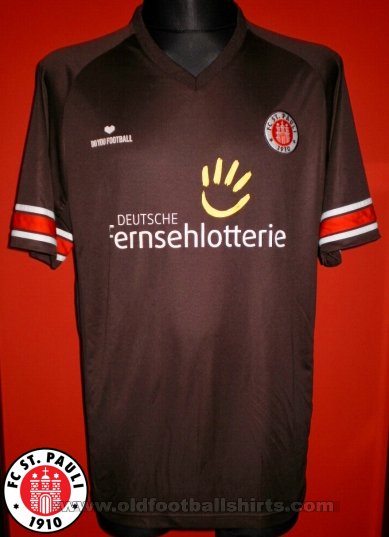 St Pauli Home football shirt 2012 - 2013