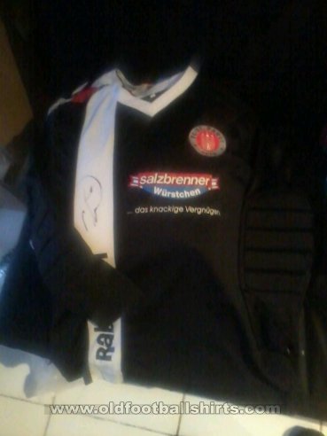 St Pauli Goalkeeper football shirt 2011