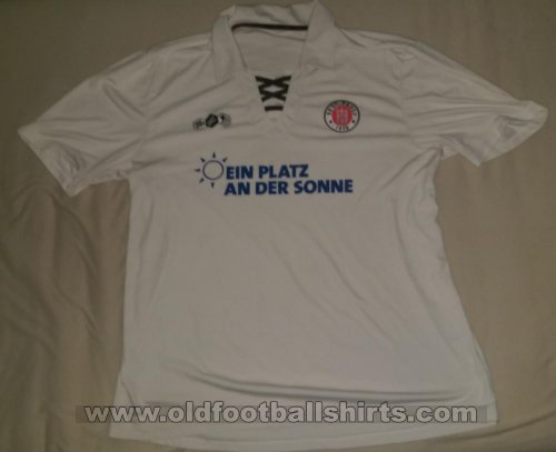 St Pauli Away football shirt 2010 - 2011