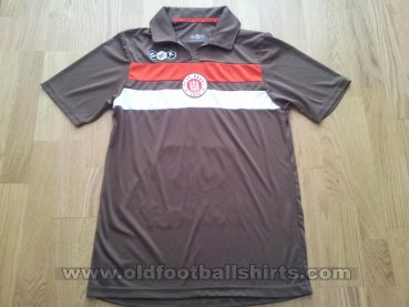 St Pauli Home football shirt 2009 - 2010