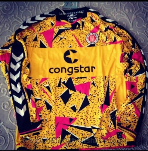 St Pauli Goalkeeper football shirt 2014 - 2015