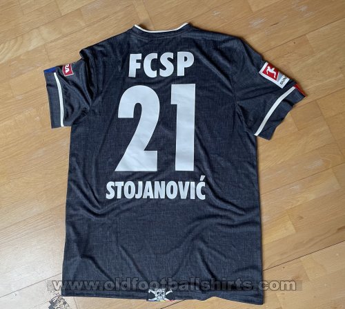 St Pauli Goalkeeper football shirt 2020 - 2021