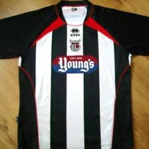 Grimsby Town Home football shirt 2008 - 2009 sponsored by Young's