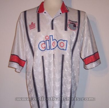 Grimsby Town Home football shirt 1993 - 1994