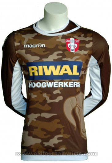 FC Dordrecht Home football shirt 2016 - 2017