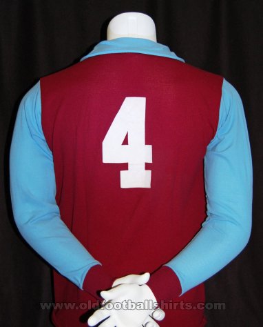 FC Dordrecht Home football shirt 1977 - 1978