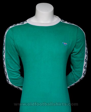 FC Dordrecht Goalkeeper football shirt 1980 - 1981