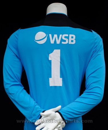 FC Dordrecht Goalkeeper football shirt 2015 - 2016
