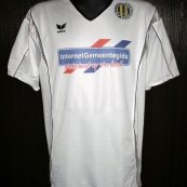 Away football shirt 2006 - 2007