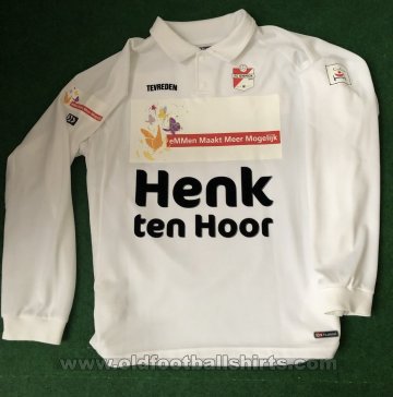 FC Emmen Home football shirt 2005