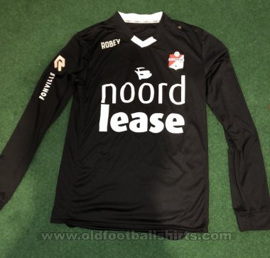 FC Emmen Away football shirt 2016 - 2017