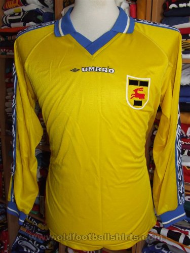 Cambuur Home football shirt (unknown year)