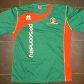 Derden  voetbalshirt  2010 - 2011
