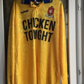 TOP Oss Home football shirt 1998 - 1999 sponsored by Chicken Tonight
