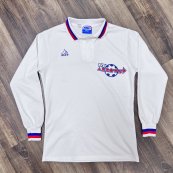 Away football shirt 1981 - 1983