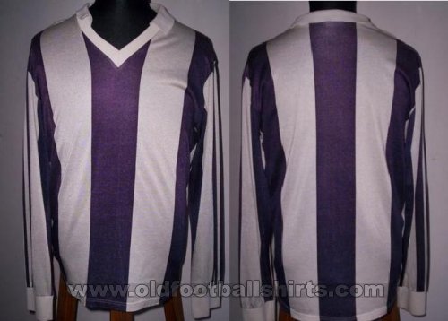 Talleres De Córdoba Home football shirt 1993
