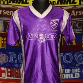 Woodbridge Soccer Club Special football shirt 2001 sponsored by Vin Bon