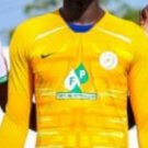 Goalkeeper football shirt 2022 - 2023
