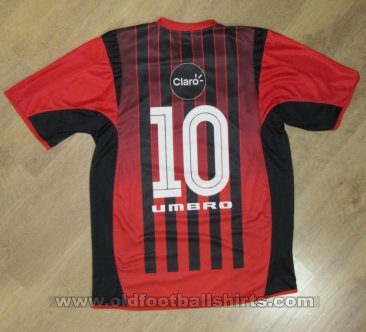 Athletico Paranaense Home football shirt 2004