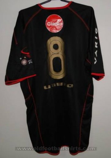Athletico Paranaense Away football shirt 2004
