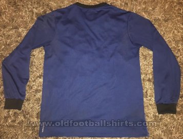 Athletico Paranaense Goalkeeper football shirt 2012