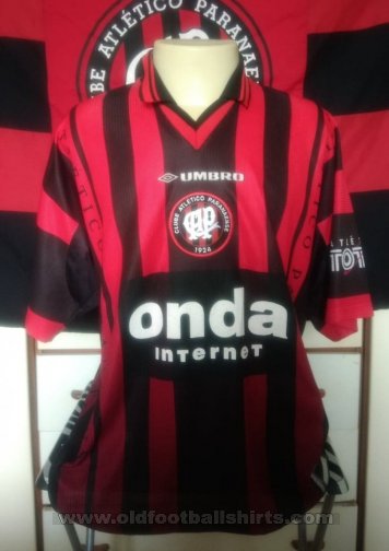 Athletico Paranaense Home football shirt 1999
