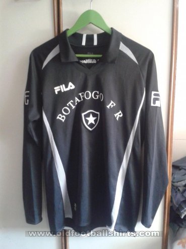 Botafogo Goalkeeper football shirt 2010 - 2011