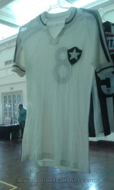 Botafogo Away football shirt 1977