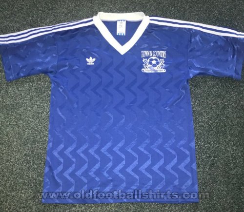 Town N\' Country Soccer Home football shirt 1996