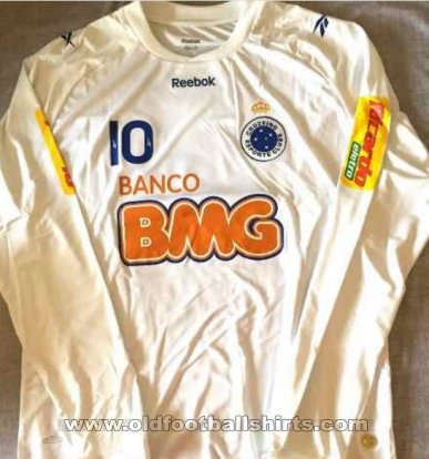 Cruzeiro Выездная футболка 2010 - 2011