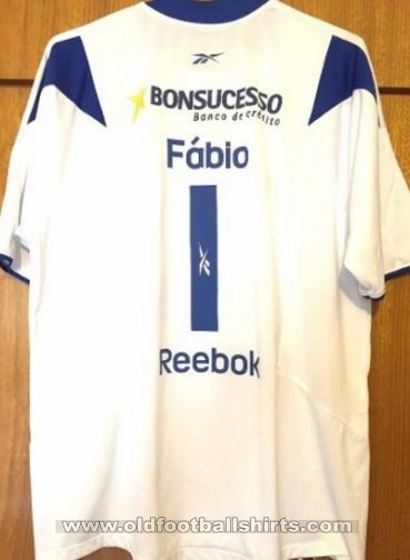 Cruzeiro Goalkeeper football shirt 2009
