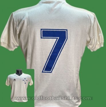 Cruzeiro Μακριά φανέλα ποδόσφαιρου 1983 - 1984