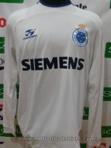 Cruzeiro Away football shirt 2005