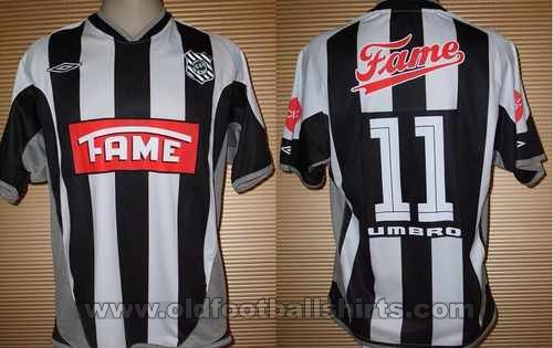 Figueirense Home football shirt 2004