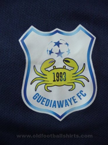 FC Guédiawaye Home football shirt 2022 - 2023