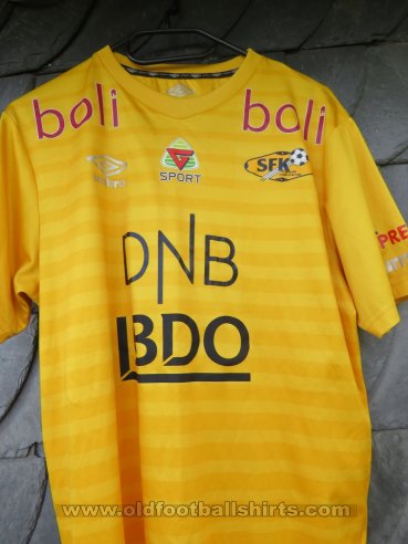 FK Steinkjer Home football shirt (unknown year)